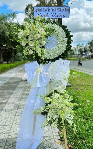 Phân Ưu Cùng Gia Quyến